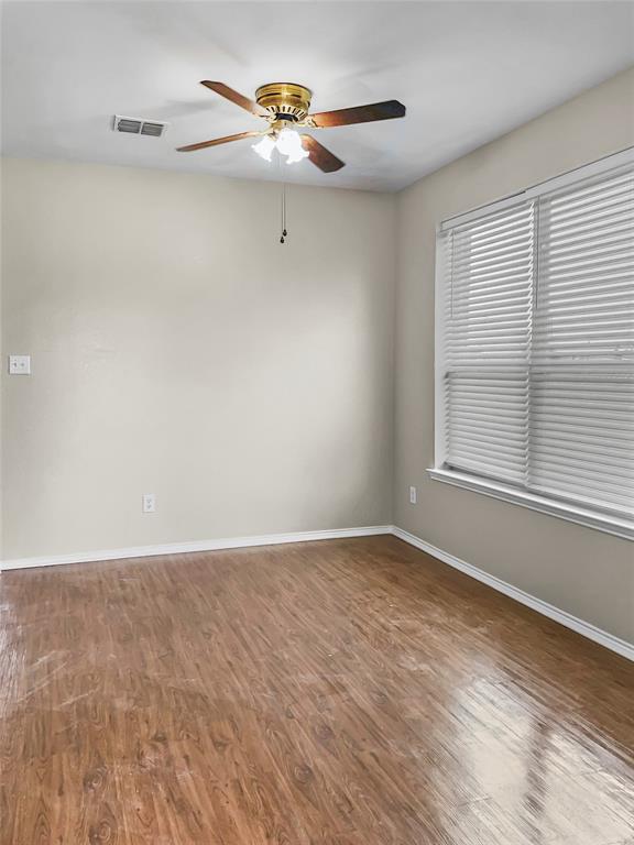 213 Long Prairie Drive Property Photo 4