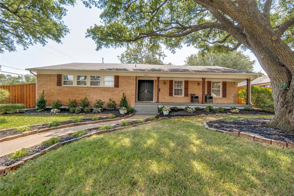 806 Knott Place Property Photo 1