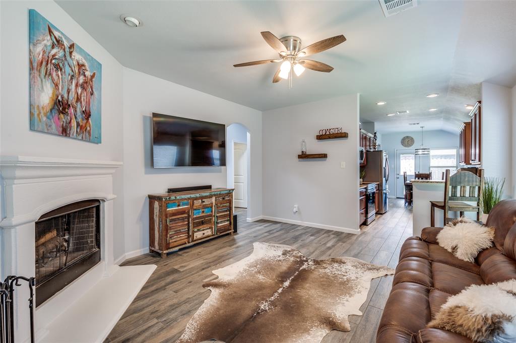 8725 Sierra Trail Property Photo 6