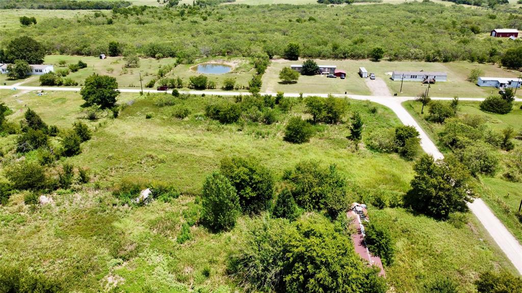 213 County Road 3072 Property Photo 5