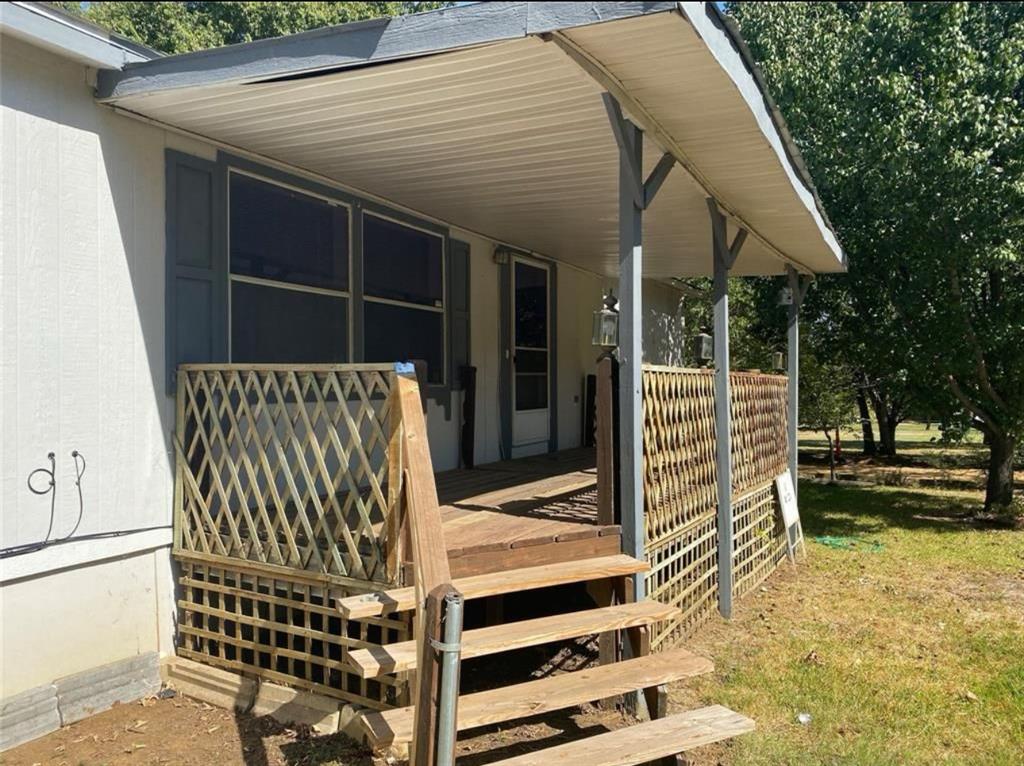 611 Moseley Street Property Photo 1