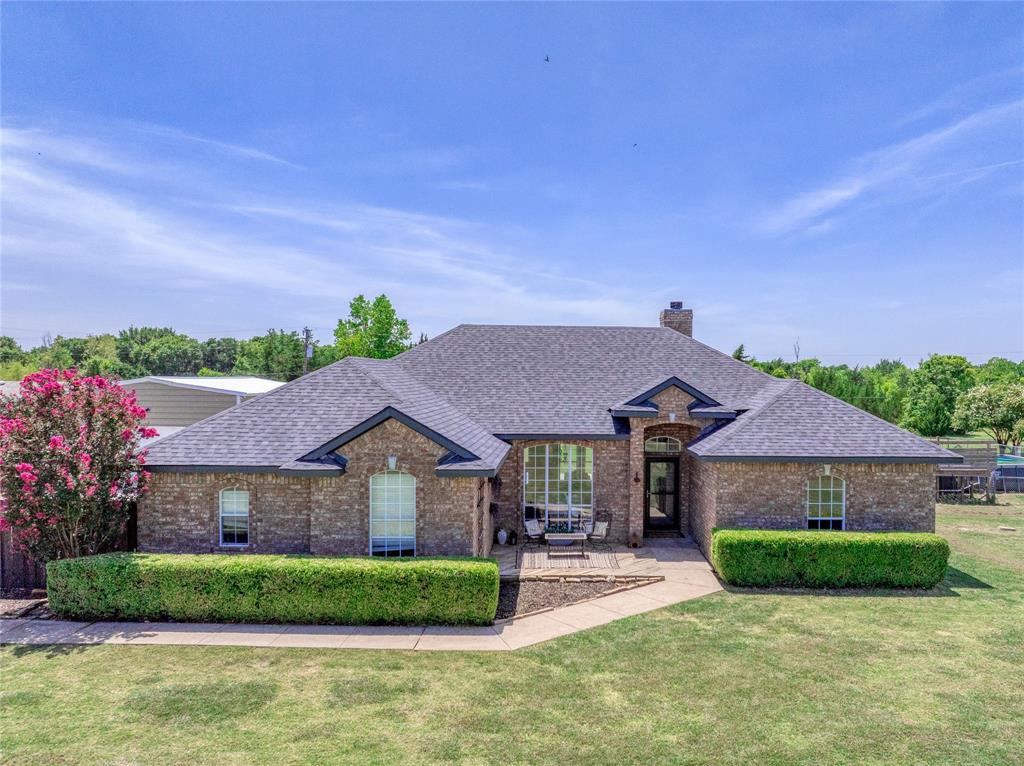 735 Meadowview Circle Property Photo 1