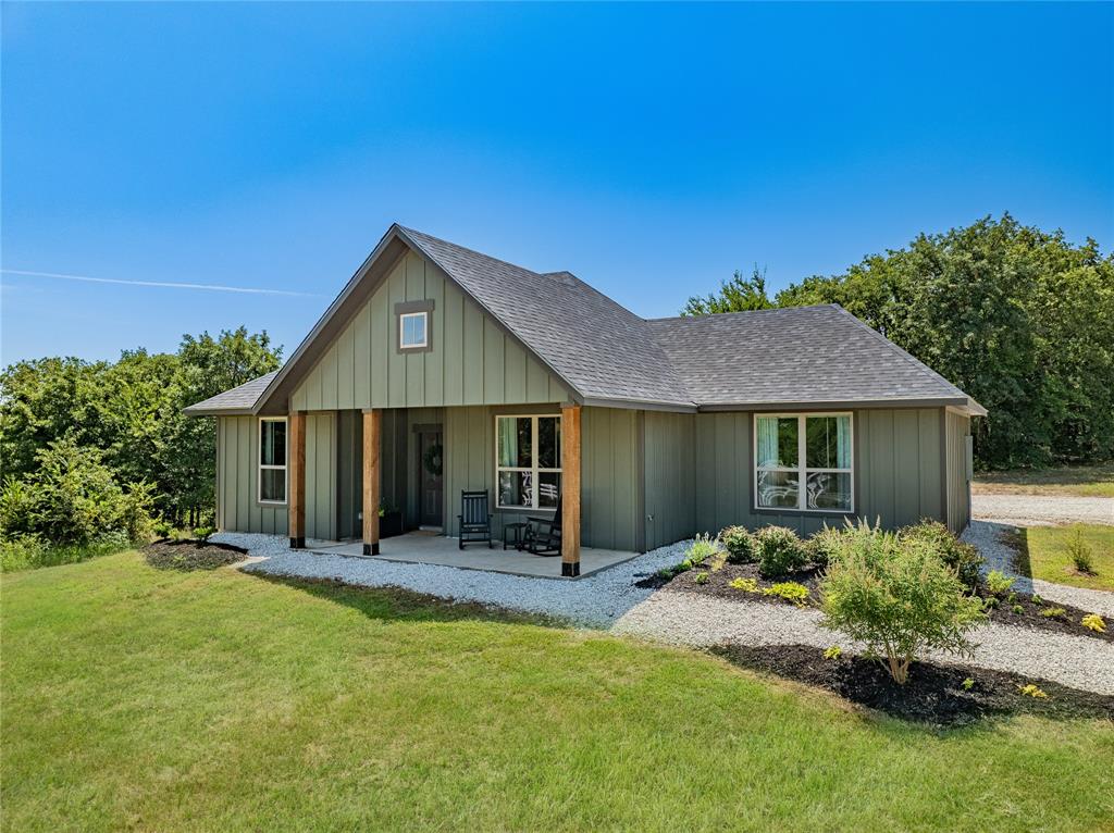 130 County Road 1264 Property Photo 1