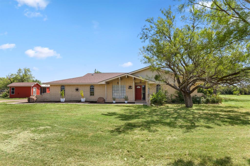 495 Minnetonga Trail Property Photo 1