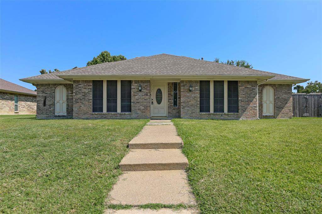 1017 Clinton Drive Property Photo 1