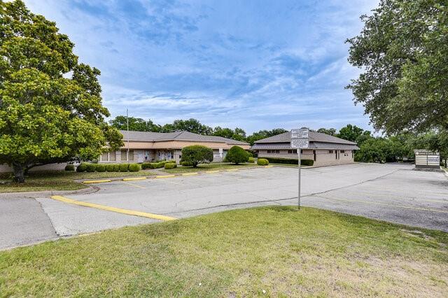 529 W Wheatland Road Property Photo 34