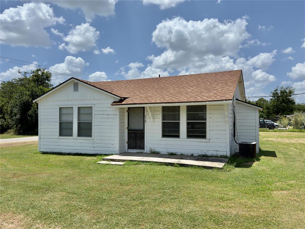 218 S Elm Lane Property Photo 1