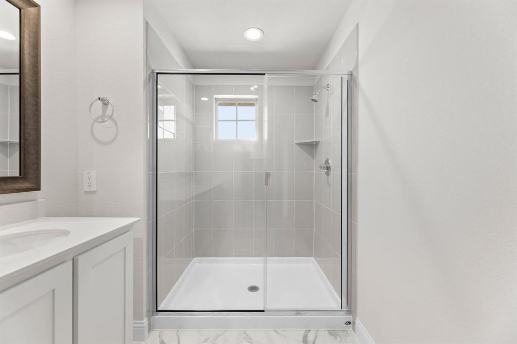 670 Sandiford Property Photo 35