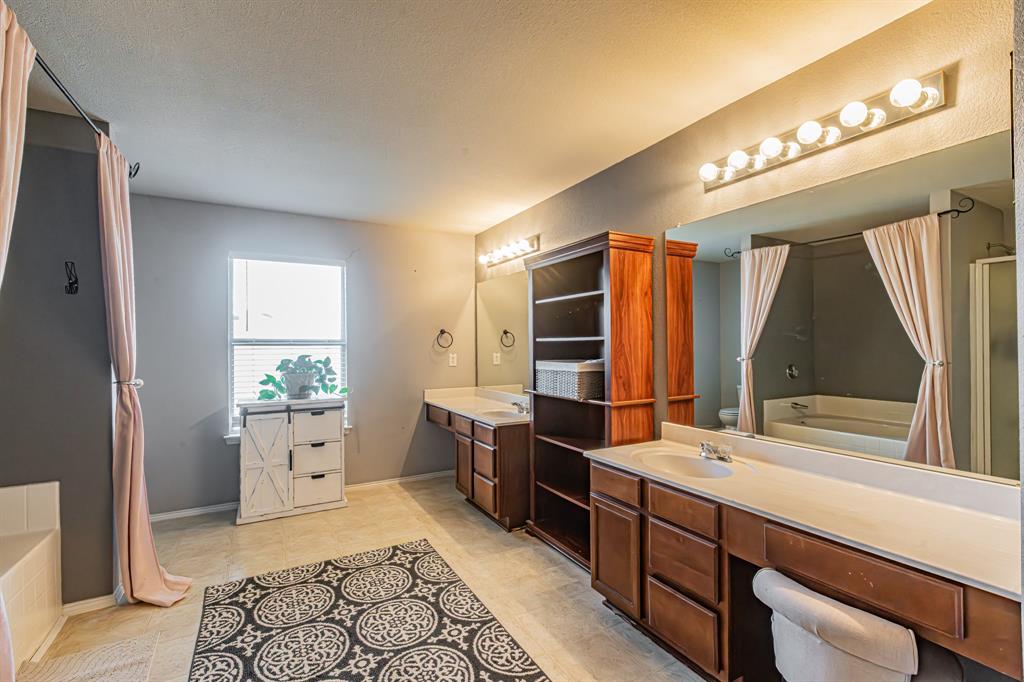 8837 Stirrup Way Property Photo 7