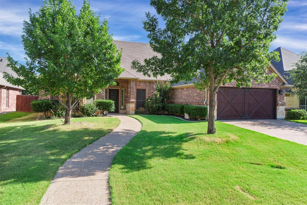 104 Sawgrass Drive Property Photo 1