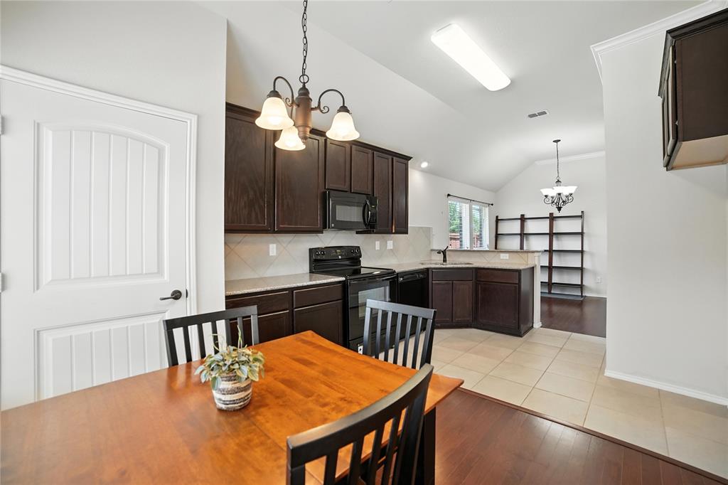 122 Haven Ridge Drive Property Photo 15