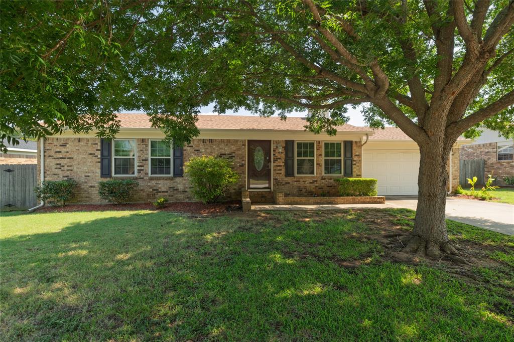 828 Hollow Creek Road