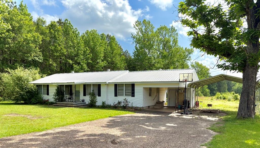 6861 Highway 4 Property Photo 1