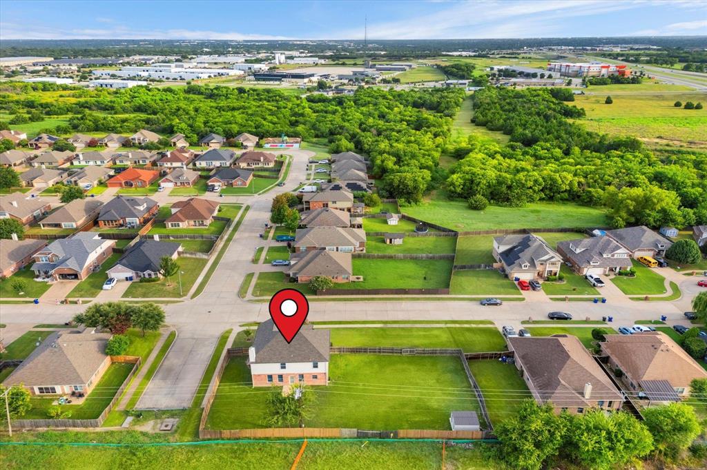 1700 Cowtown Court Property Photo 2