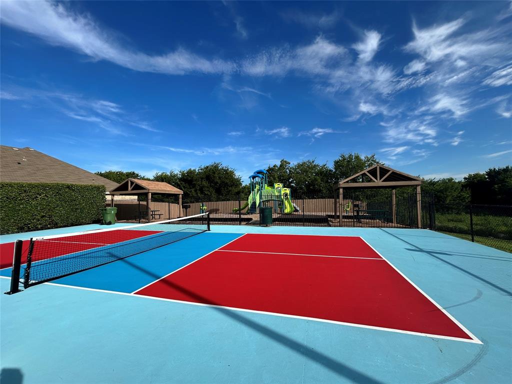 1700 Cowtown Court Property Photo 28