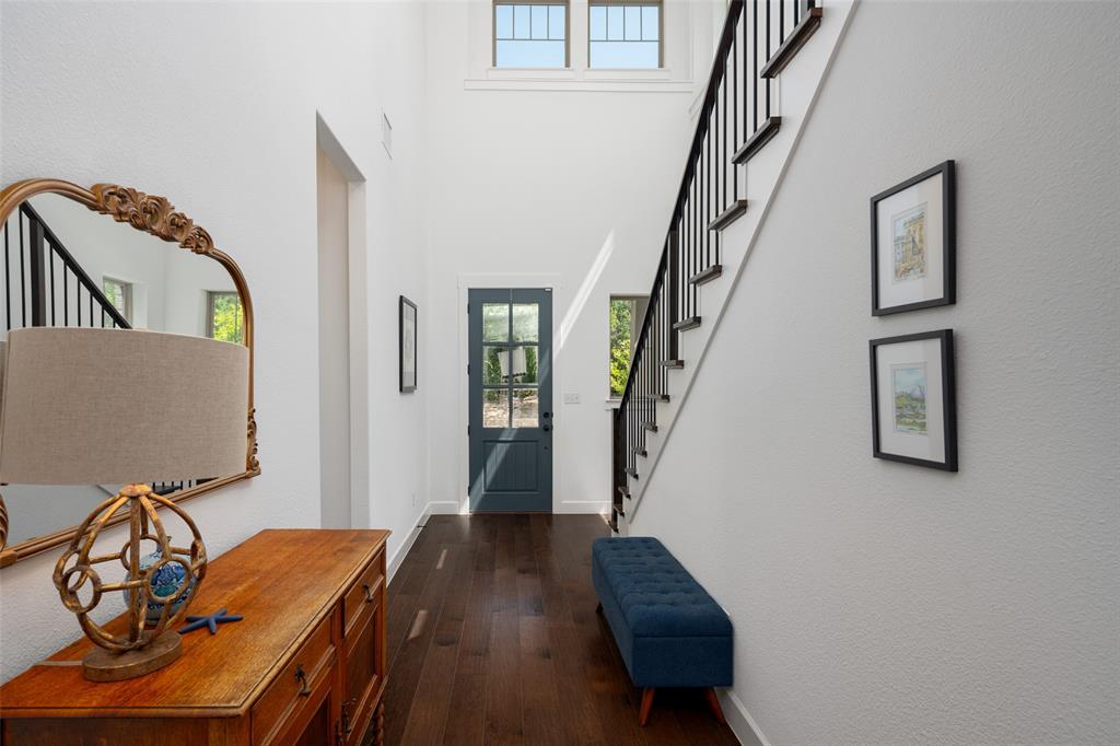 4881 Miles Way Property Photo 5