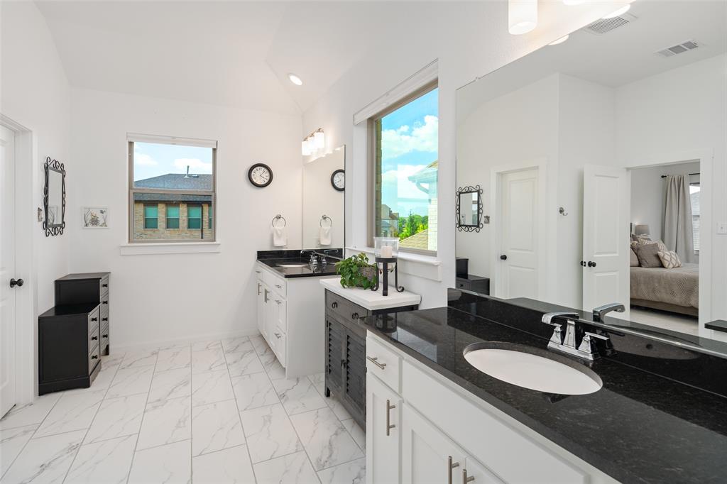 4881 Miles Way Property Photo 19