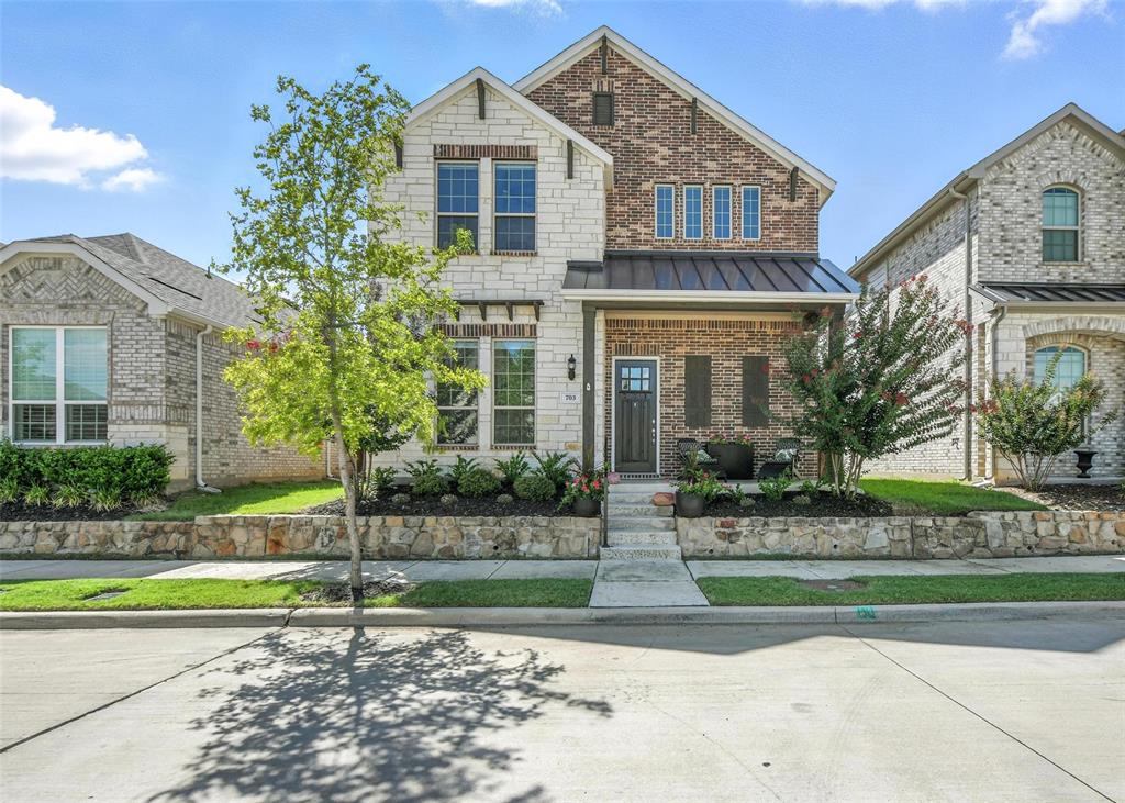 703 Artesian Drive Property Photo 1