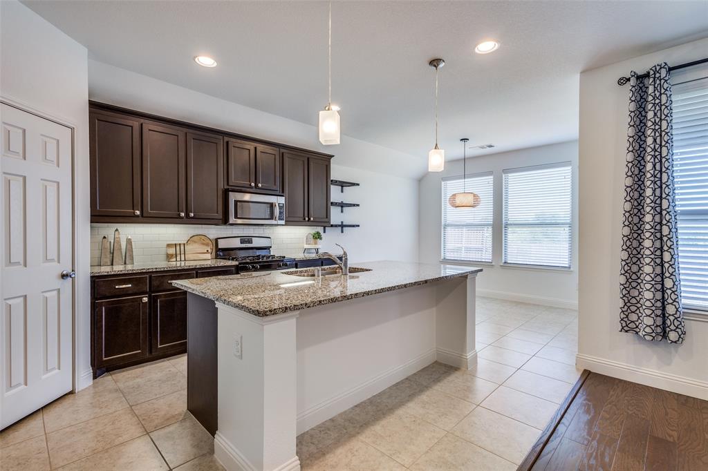 1209 Roadrunner Drive Property Photo 8