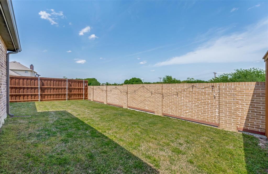 1209 Roadrunner Drive Property Photo 16