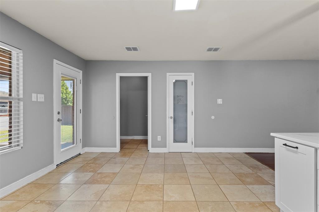 801 Honey Hollow Drive Property Photo 7