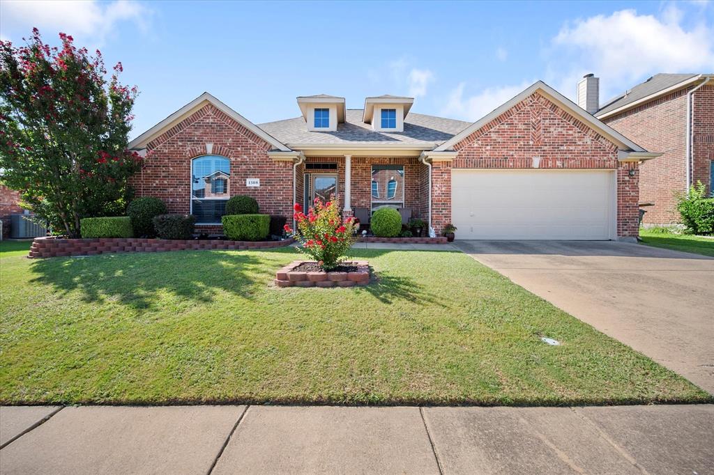 1308 Webb Ferrell Road Property Photo 1