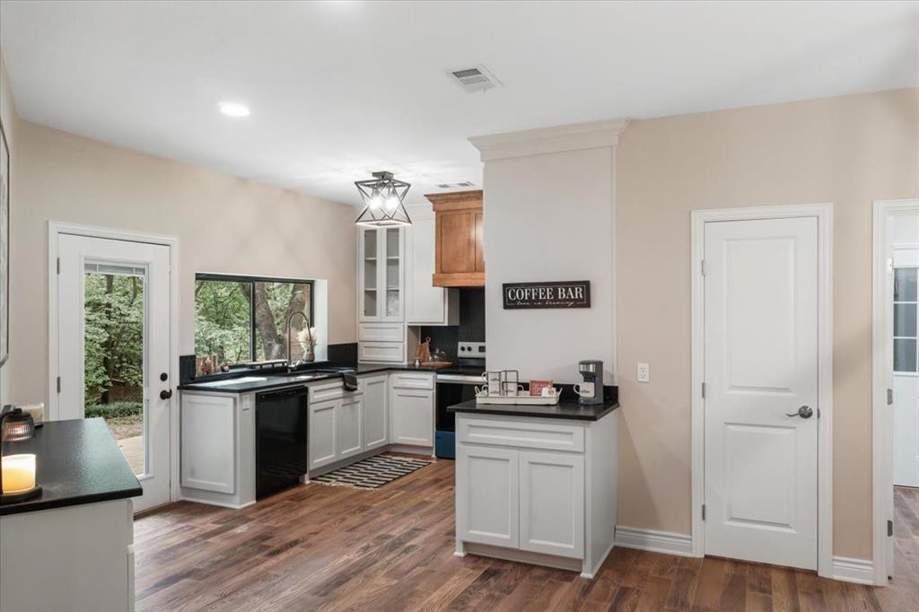 3700 Nw County Road 0016 Property Photo 12