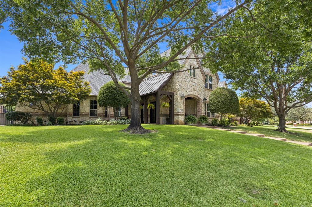 2009 Thames Trail Property Photo 1