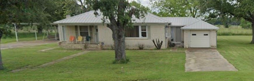 1001 S Fairway Street Property Photo 1