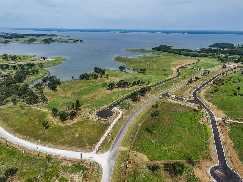 259 Lakeshore Terrace Property Photo 24