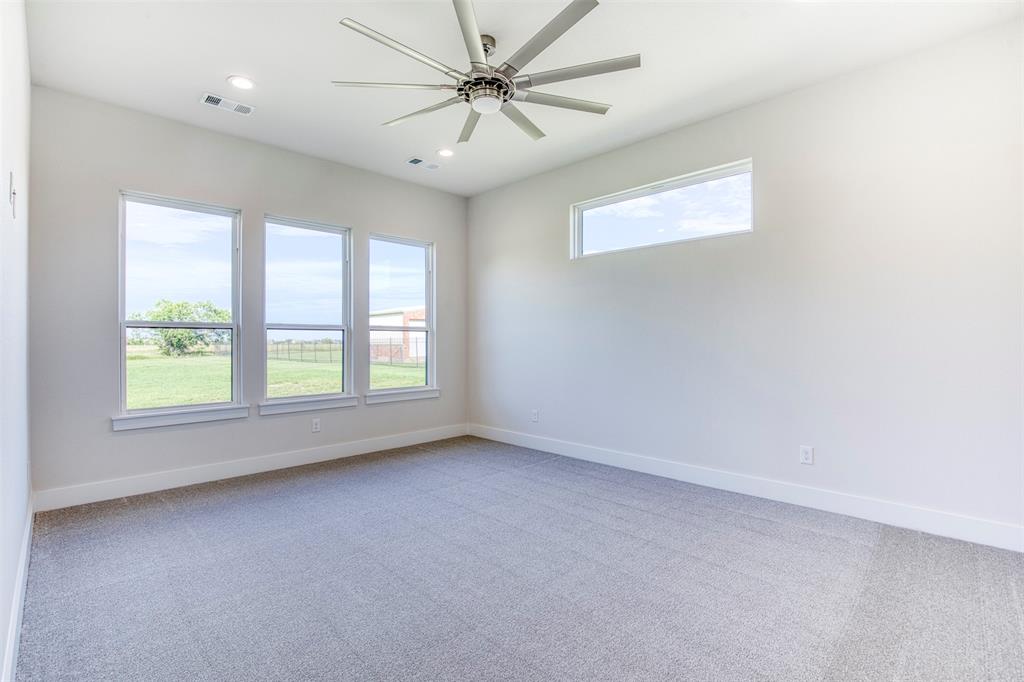 1376 Shadow Lakes Drive Property Photo 13
