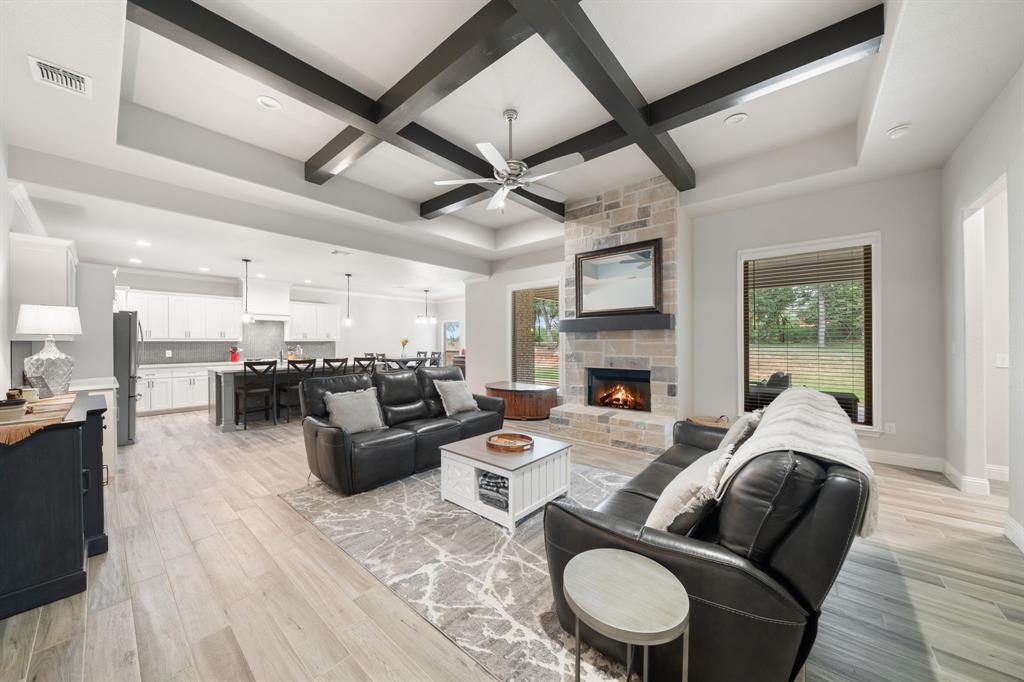 113 Oaks Springs Lane
