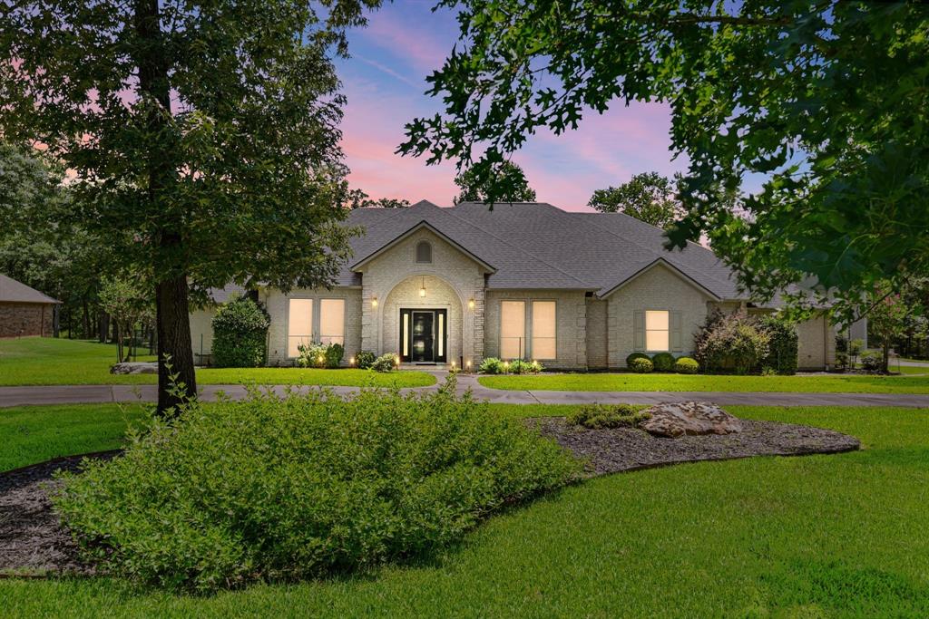 9343 Mallard Way Property Photo 1