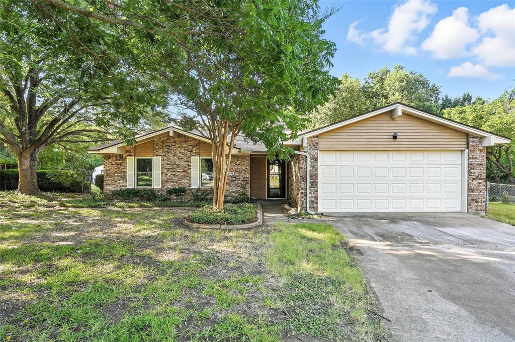 502 Lakeside Drive Property Photo 1