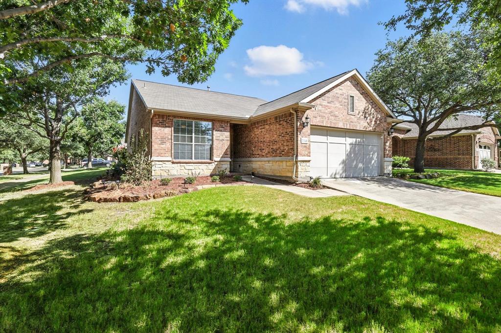 7543 Angel Trace Drive Property Photo 1