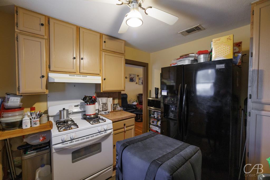 1406 W Commerce Street Property Photo 12