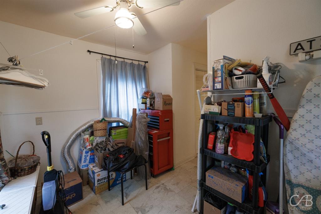 1406 W Commerce Street Property Photo 16