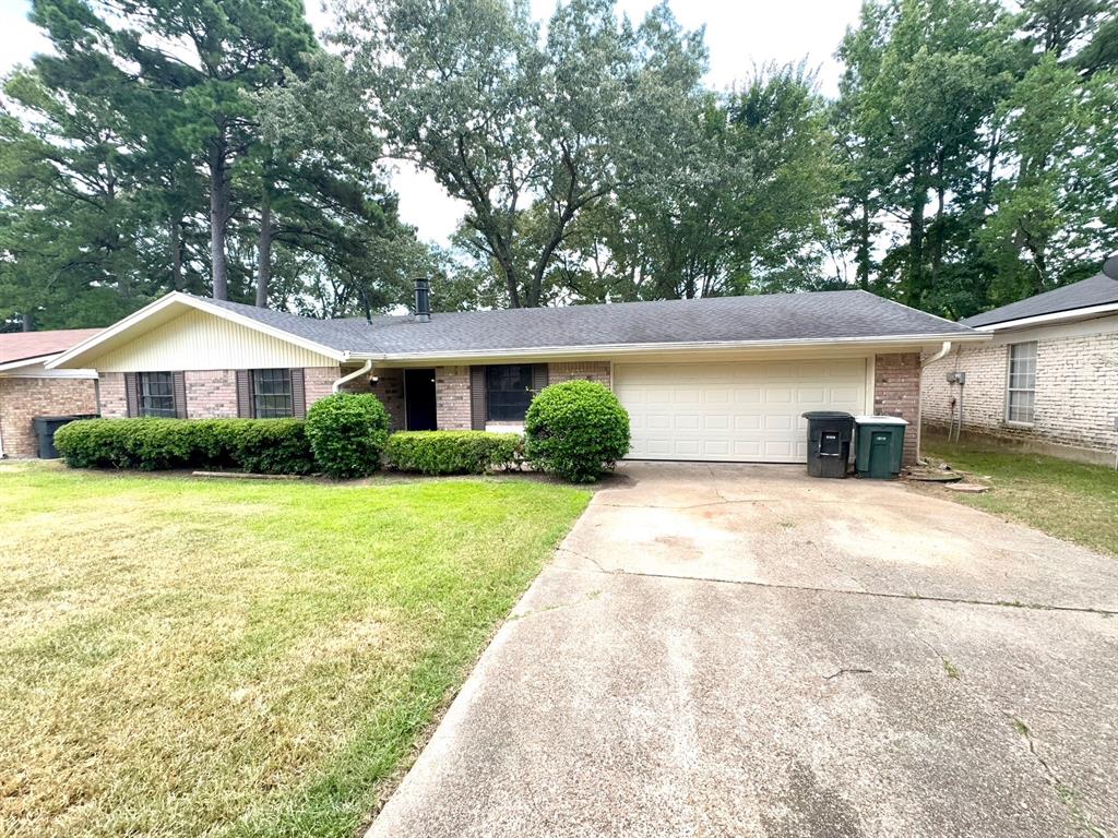 1619 Applewood Drive Property Photo 1