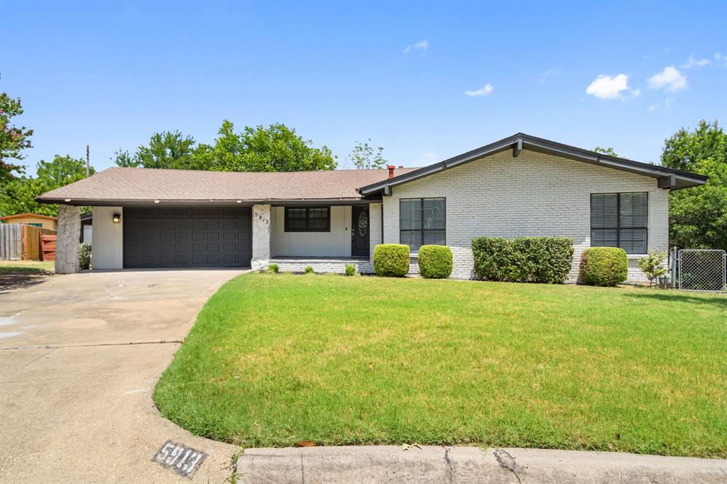 5913 Cynthia Circle Property Photo 1