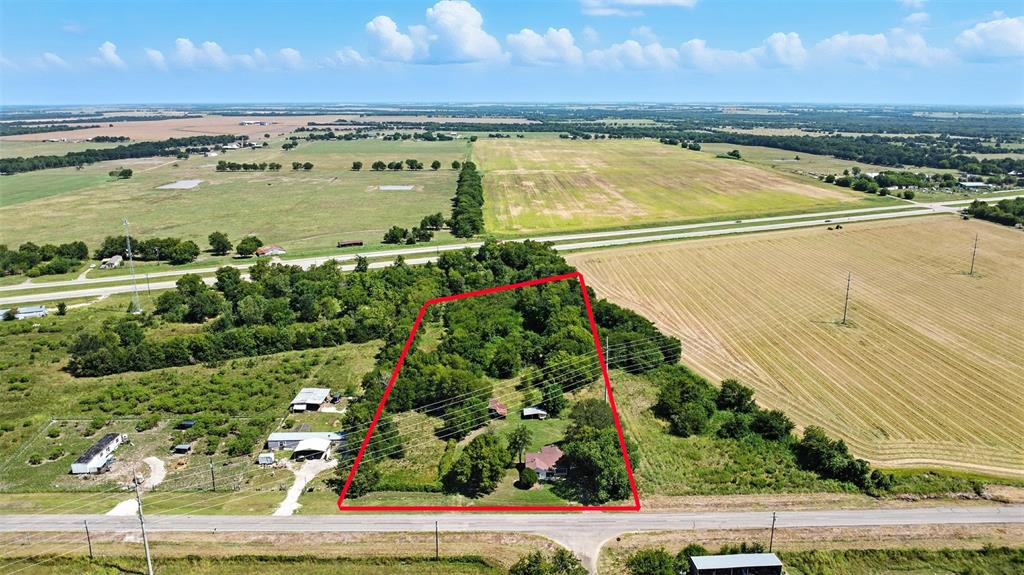 1124 Farm Road 2890