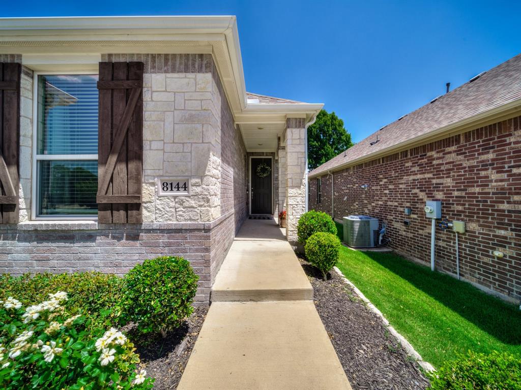 8144 Rabbit Drive Property Photo 3