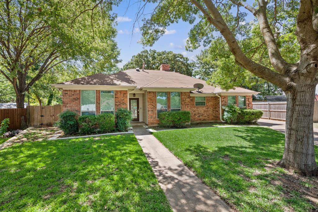 1201 Circle View Court Property Photo 1