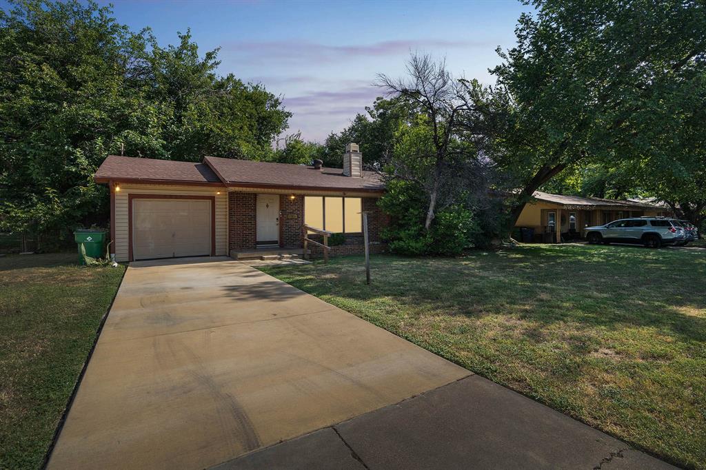 5313 Fossil Drive Property Photo 1