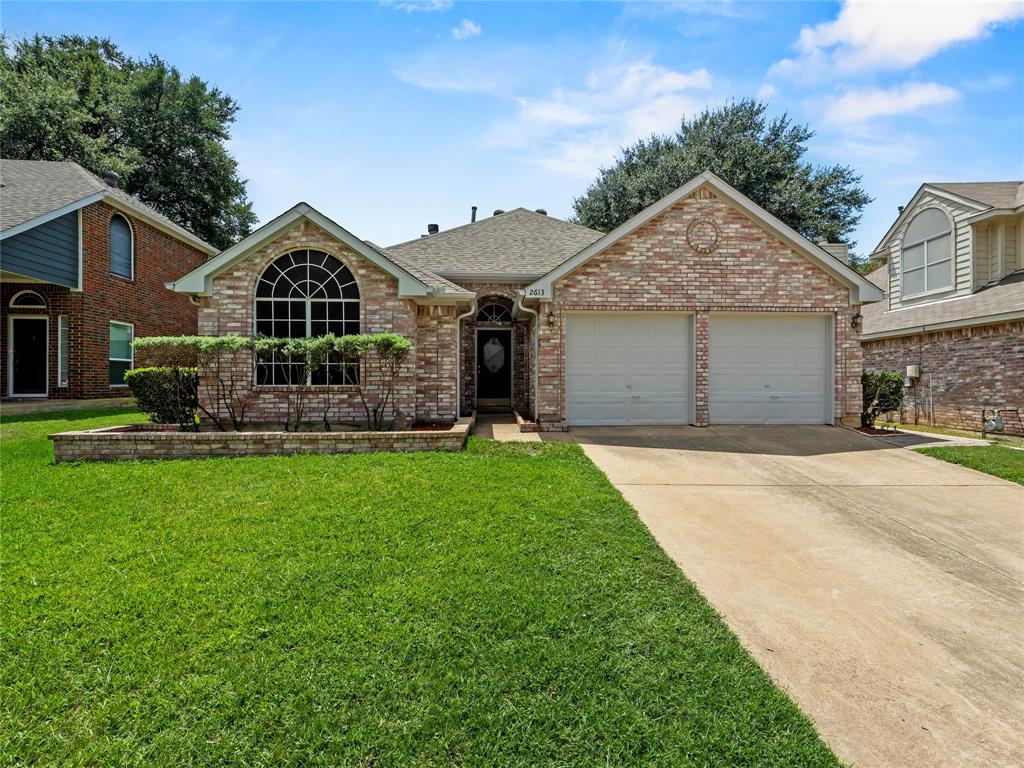 2613 Maywood Court