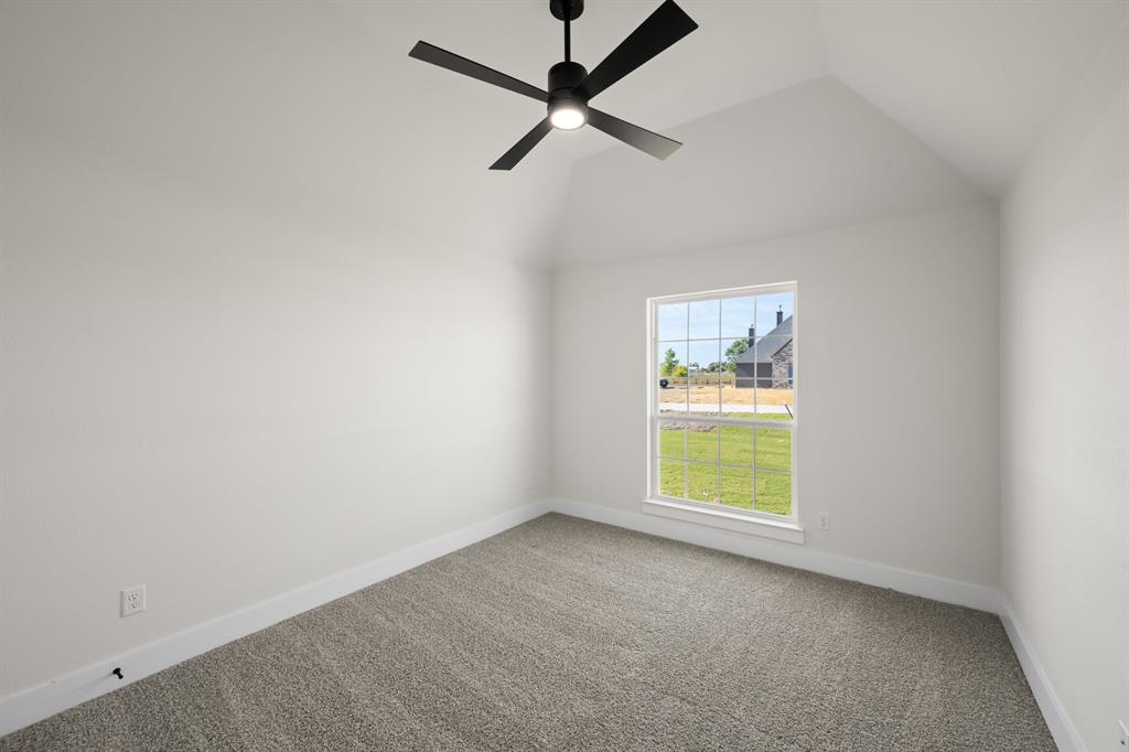 9420 Bluestem Lane Property Photo 16