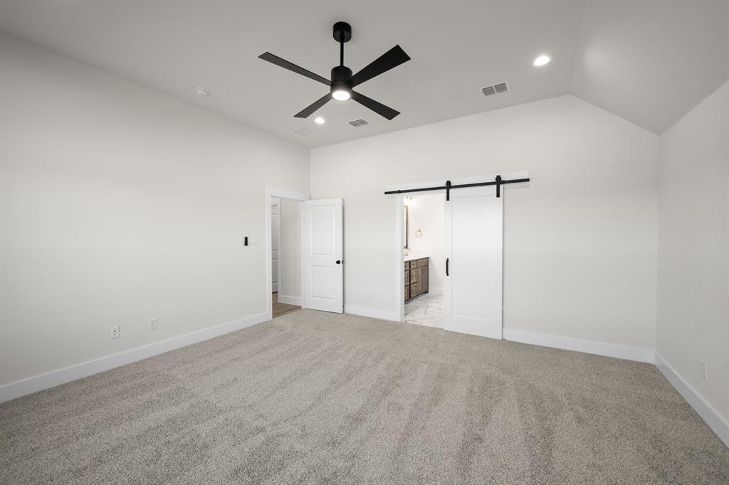 9420 Bluestem Lane Property Photo 19
