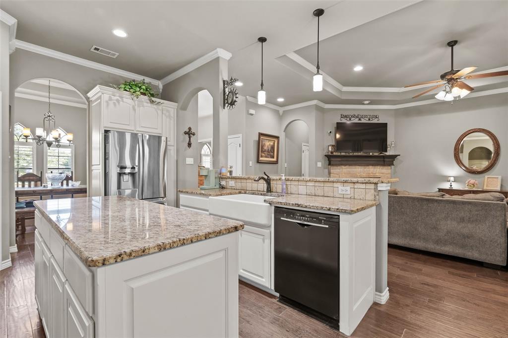 109 Chloe Court Property Photo 7