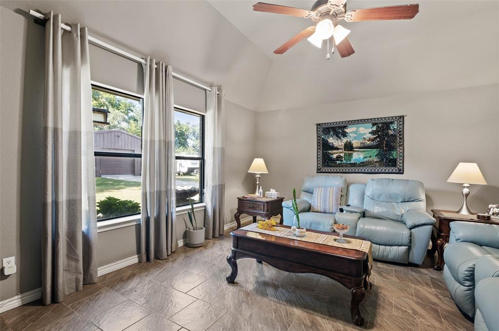 109 Chloe Court Property Photo 12