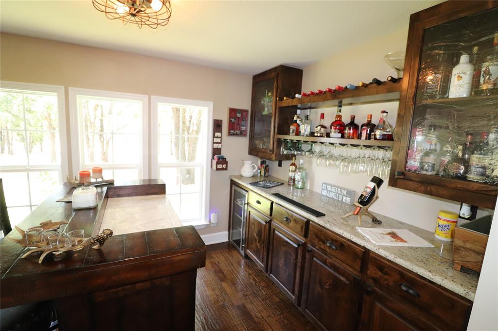 2642 Huddleston Property Photo 15