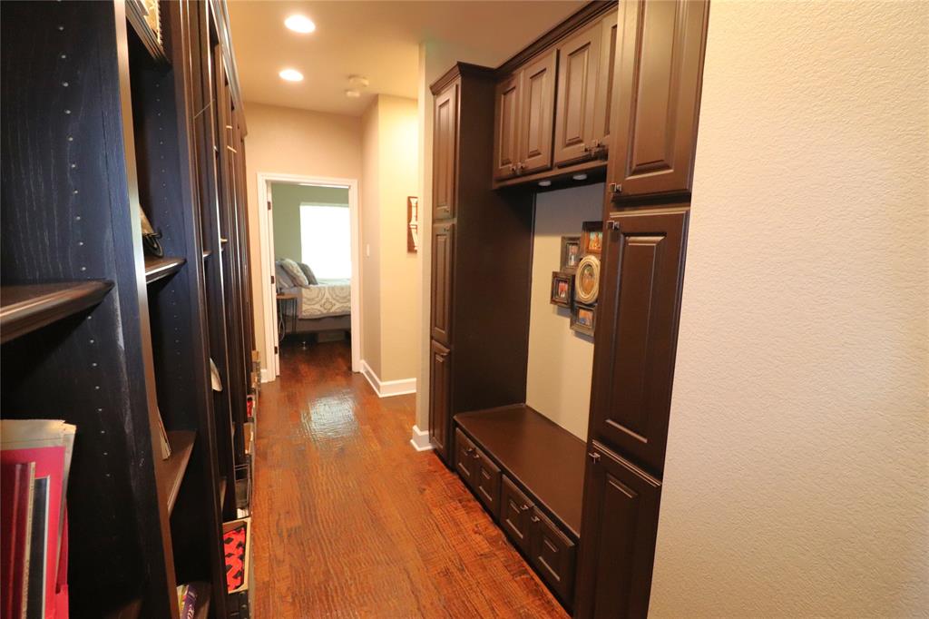2642 Huddleston Property Photo 21